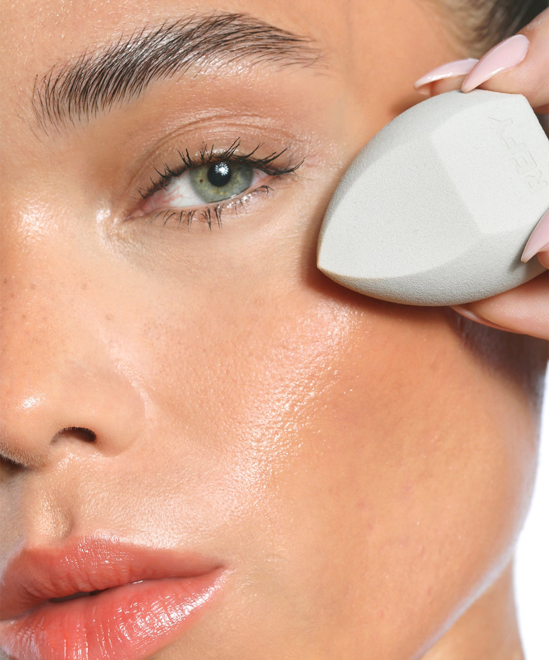 REFY Beauty Sponge