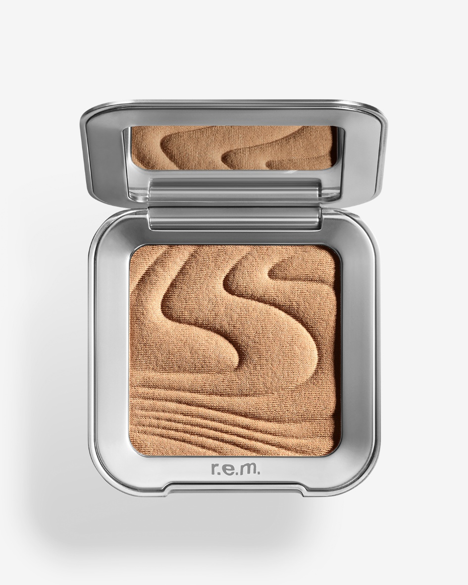 r.e.m. beauty Hypernova Bronzing Powder