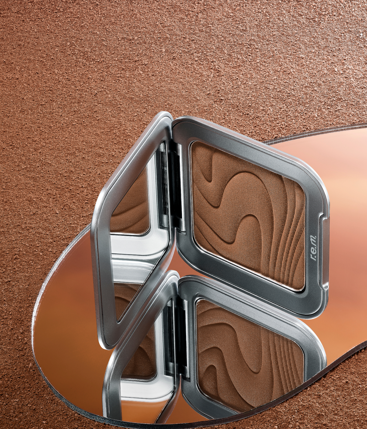 r.e.m. beauty Hypernova Bronzing Powder