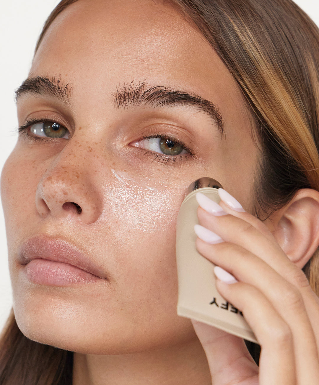 REFY Blur and Hydrate Primer