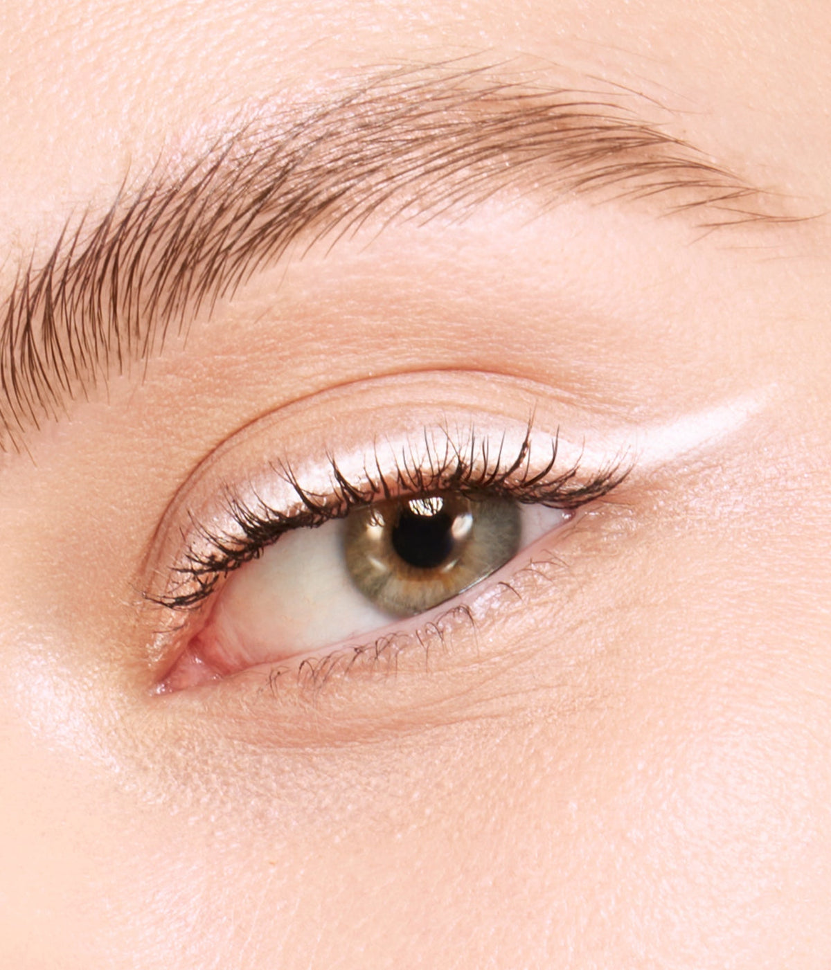 r.e.m. beauty Space Shape Brow Pencil