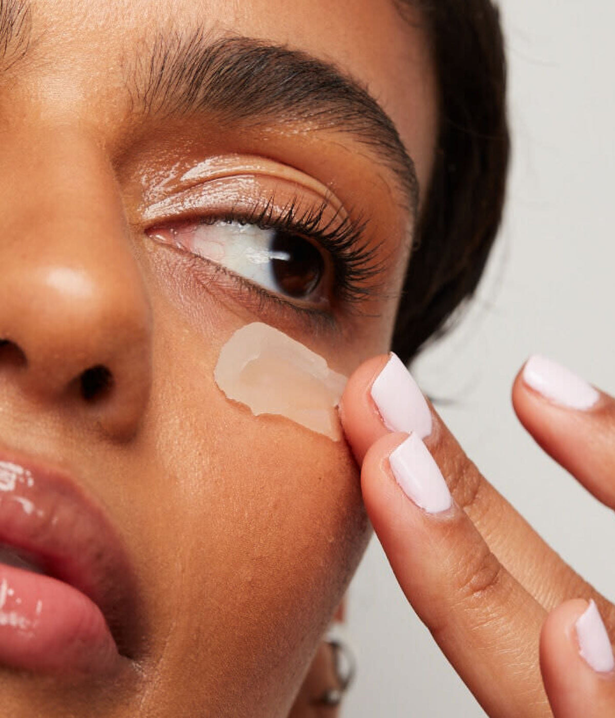 r.e.m. beauty Full Night's Sleep Cooling Under Eye Balm