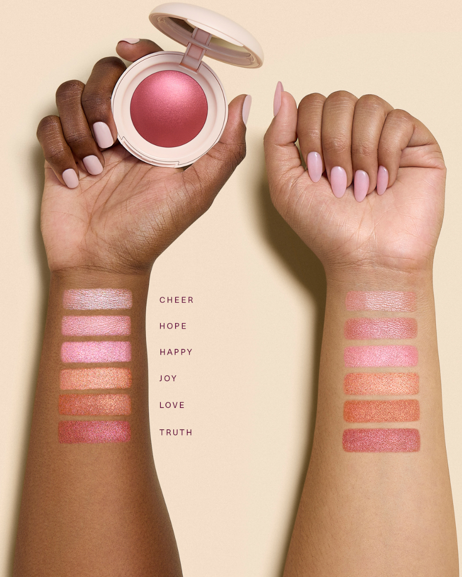 Soft pinch luminous powder blush