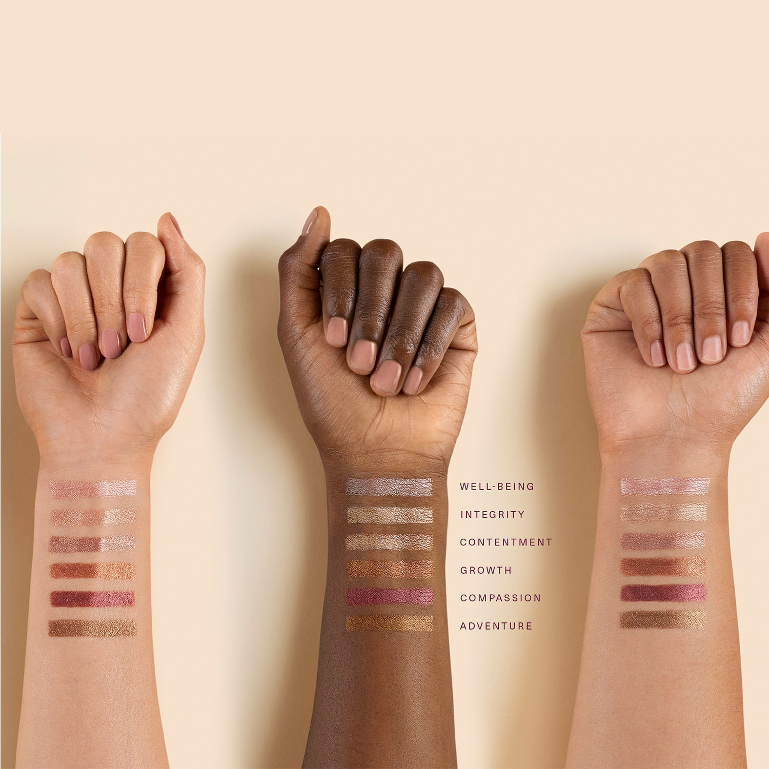 Swatch van Rare Beauty All of the Above Weightless Eyeshadow Stick