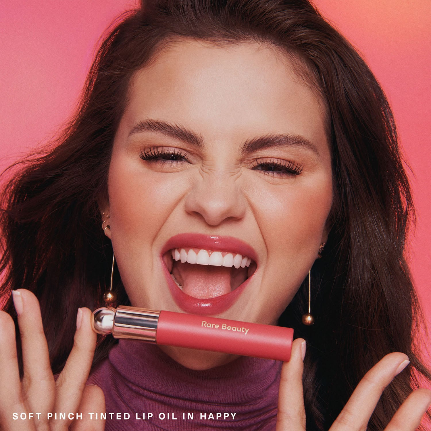 Rare Beauty Soft Pinch Tinted Lip Oil aangebracht